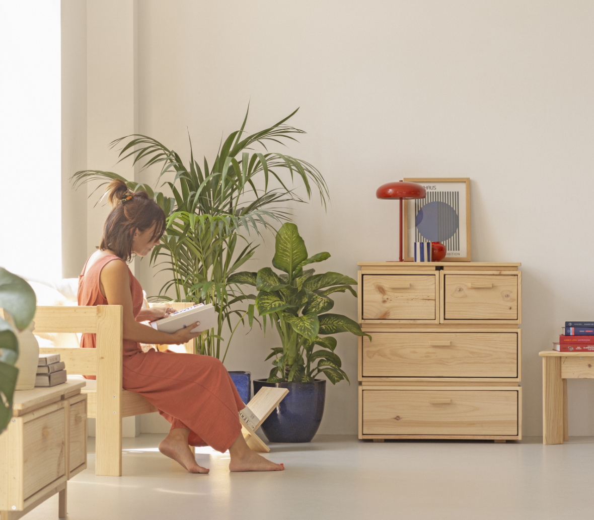 Descubra os nossos móveis com gavetas